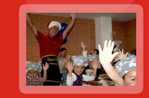 Show pizzerito con pizza, lasagna y galletas para fiestas infantiles.